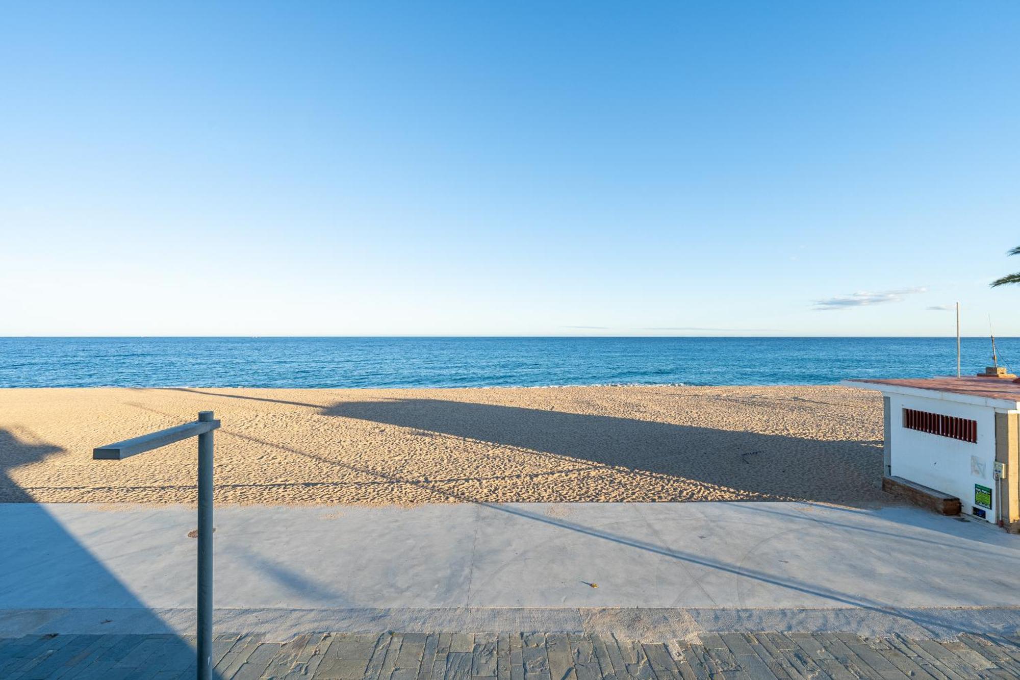 Hauzify I Apartament Plenamar Platja d'Aro Luaran gambar