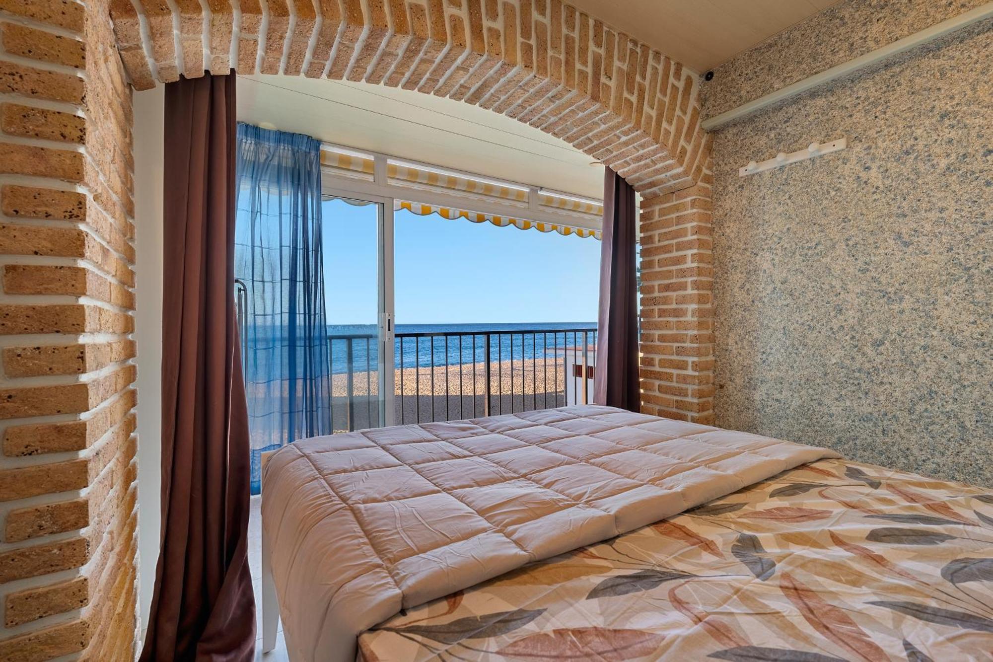 Hauzify I Apartament Plenamar Platja d'Aro Luaran gambar